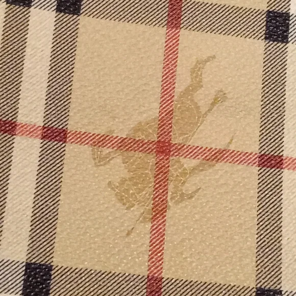 AUTHENTIC Vintage Burberry Haymarket Check Shoulder Bag With Certificate - Picture 4 of 11